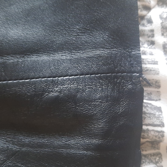 Zara Black Faux Leather Miniskirt - Picture 4 of 5